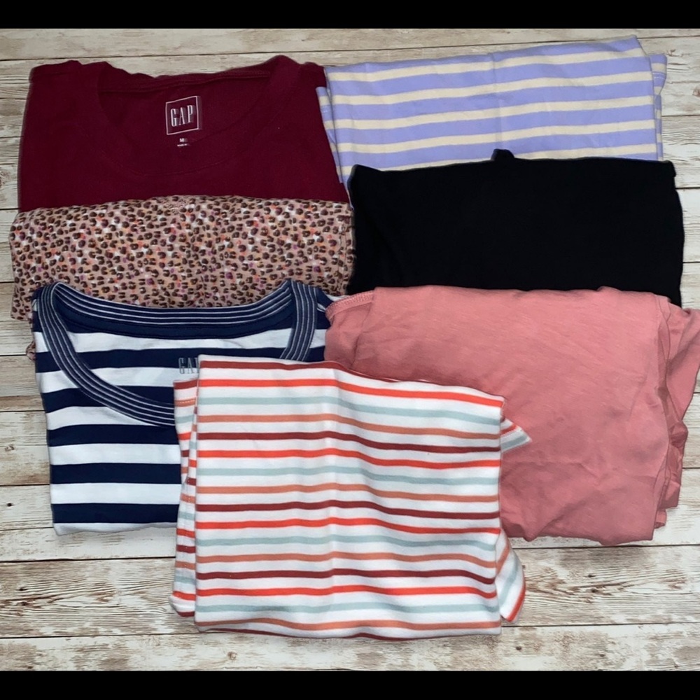 - Women’s tops